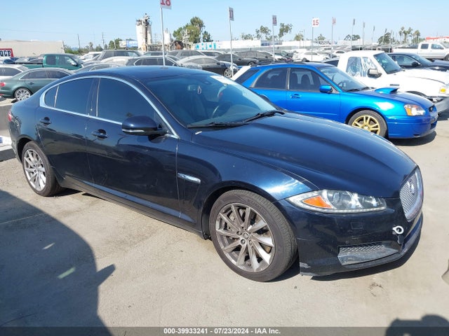 2012 JAGUAR XF SAJWA0FBXCLS36238 Photo 0