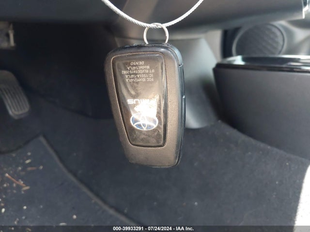 Toyota PRIUS XLE 2022 JTDKAMFU6N3163748 Image 11