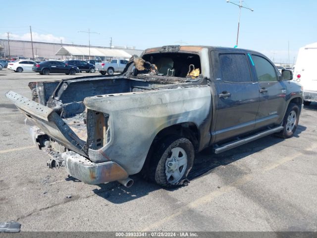5TFEY5F18GX211217 Toyota Tundra Sr5 5.7l V8