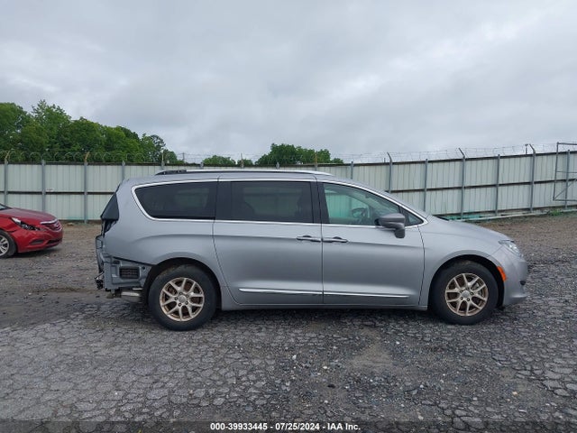 2C4RC1BG1LR279600 Chrysler Pacifica Touring L