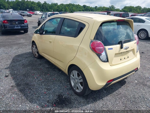 Chevrolet Spark 1lt Auto 2014 KL8CD6S93EC451888 Image 3