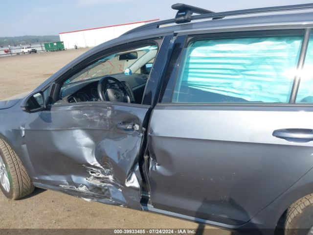 3VW117AU9JM764534 Volkswagen Golf Sportwagen S
