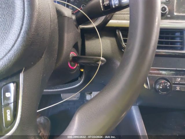 5XXGT4L31HG124243 KIA Optima Lx