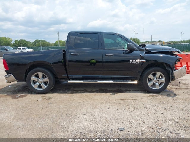 1C6RR7KT5KS744463 RAM 1500 Classic Tradesman  4x4 5'7 Box