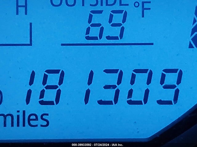 Toyota RAV4 LE 2016 JTMBFREV2GJ096024 Image 15