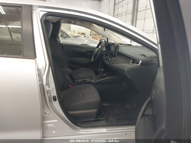 Toyota COROLLA LE 2022 JTDEPMAE6N3006619 Image 5
