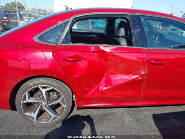 1VWMA7A34MC015747 Volkswagen Passat 2.0t R-line