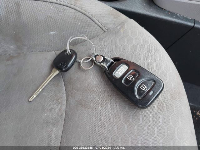 5NPD84LF2LH547070 Hyundai ELANTRA SEL