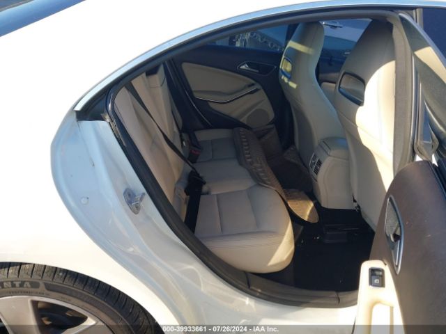WDDSJ4EBXJN561680 Mercedes-Benz CLA 250