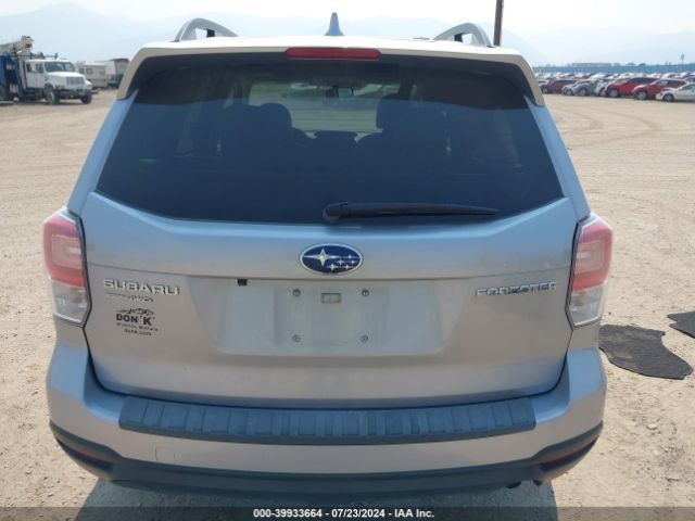 JF2SJAEC0JH506706 Subaru Forester 2.5i Premium