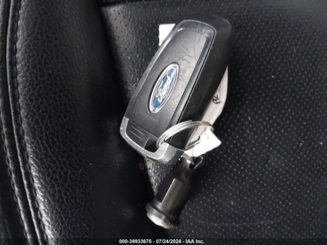 1FMJU1HT3KEA48610 Ford Expedition Xlt