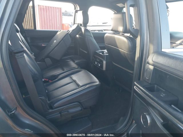 1FMJU1HT3KEA48610 Ford Expedition Xlt