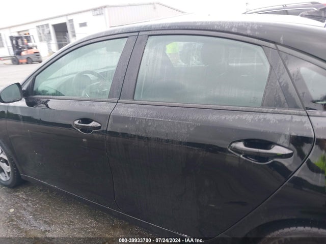 KIA Forte Lxs 2019 3KPF24AD4KE051945 Image 14