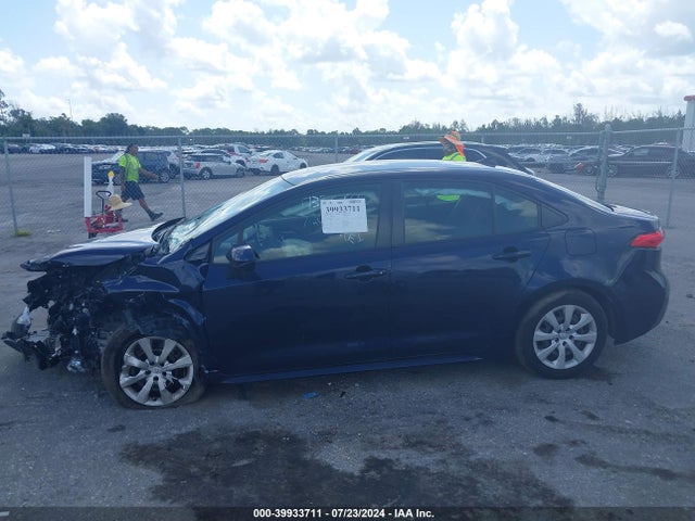 Toyota COROLLA LE 2021 JTDEPMAE8MJ173316 Image 14