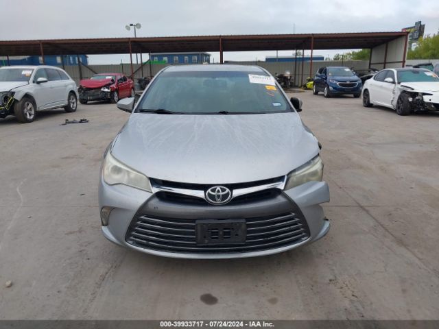 4T1BF1FK0FU932735 Toyota CAMRY XLE