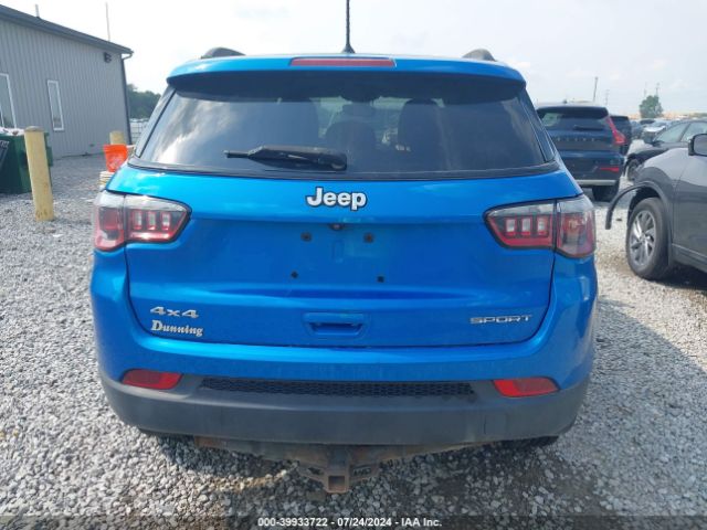 3C4NJDAB7JT284449 Jeep Compass Sport