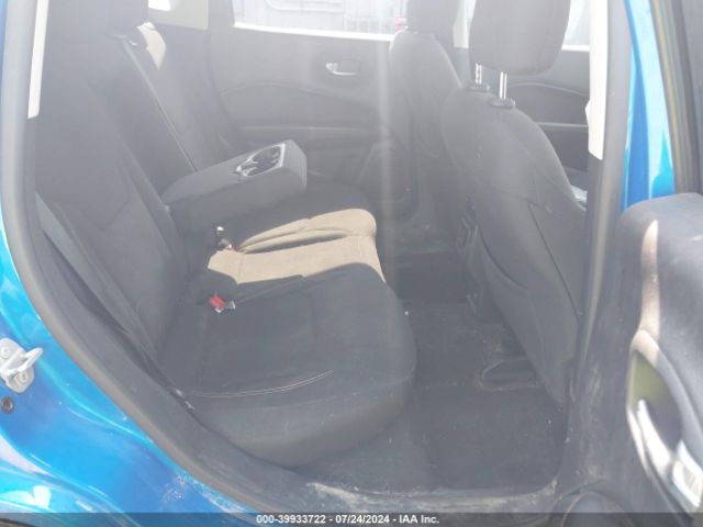 3C4NJDAB7JT284449 Jeep Compass Sport