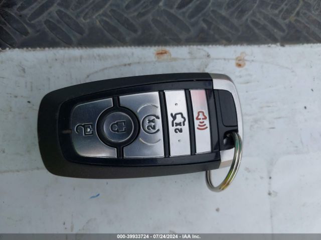 1FM5K8HT8JGA32129 Ford Explorer Platinum