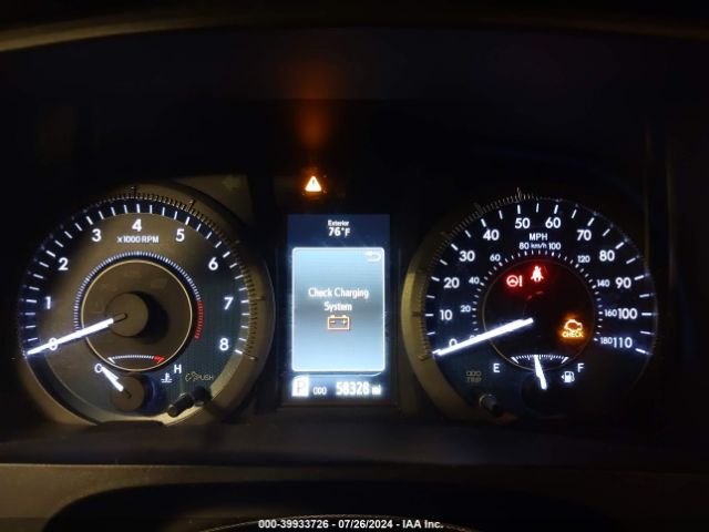 5TDYZ3DC6HS812619 Toyota Sienna Xle 8 Passenger