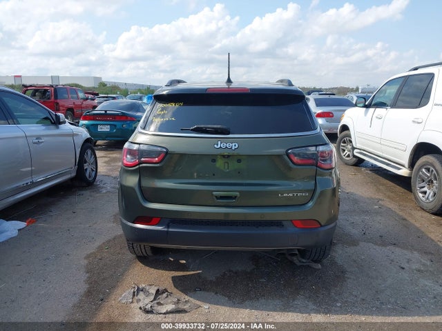 3C4NJCCB8JT488524 Jeep Compass Limited Fwd