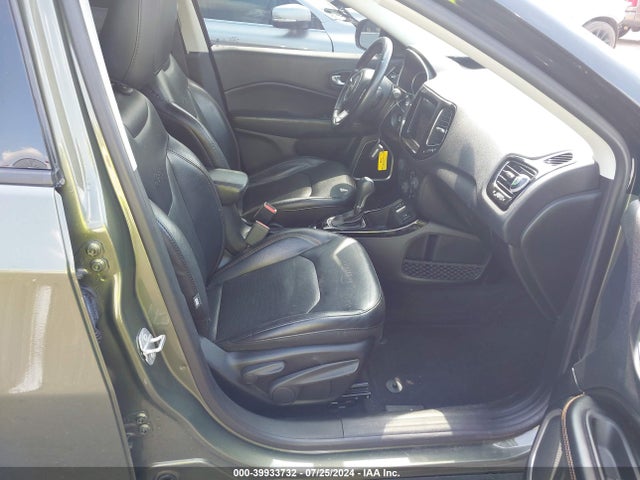 3C4NJCCB8JT488524 Jeep Compass Limited Fwd