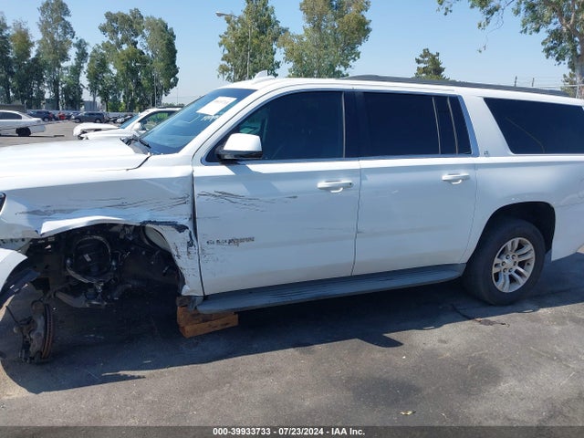 Chevrolet Suburban 1500 Lt 2015 1GNSCJKC7FR550028 Image 15