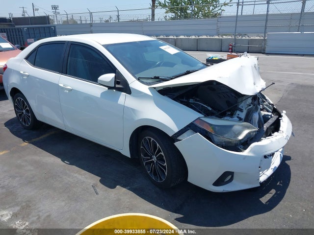 Toyota Corolla Le Plus 2015 5YFBURHE2FP207571 Image 1