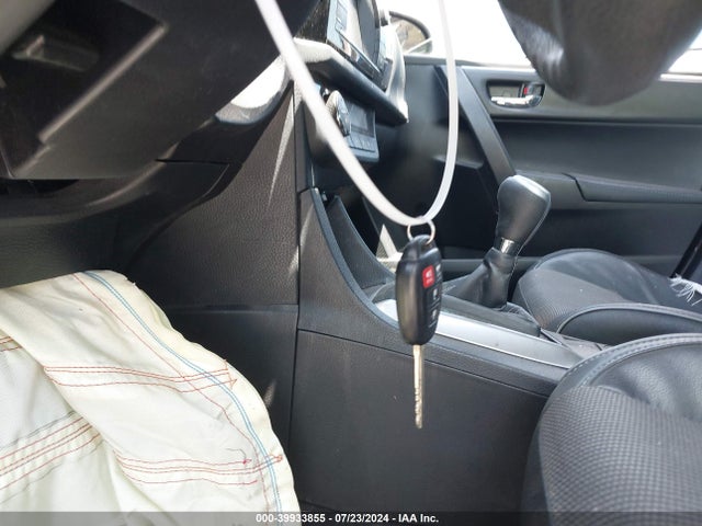 Toyota Corolla Le Plus 2015 5YFBURHE2FP207571 Image 11
