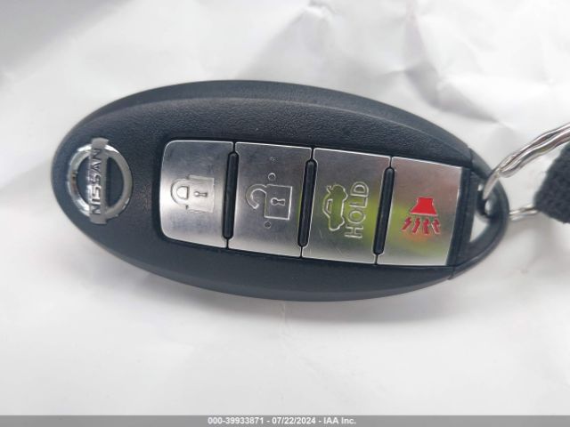 3N1CN7AP8FL876008 Nissan Versa 1.6 Sl