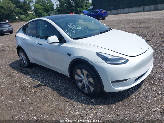 2024 TESLA MODEL Y 7SAYGDEE3RA290985 Photo 0