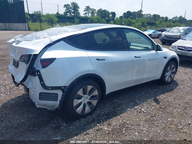 2024 TESLA MODEL Y 7SAYGDEE3RA290985 Photo 3