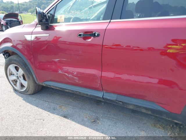 5XYRG4LC7NG116023 KIA SORENTO LX