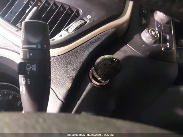 1C4PJMCS9FW614891 Jeep Cherokee Latitude