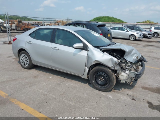 Toyota COROLLA LE 2017 2T1BURHE4HC899156 main image