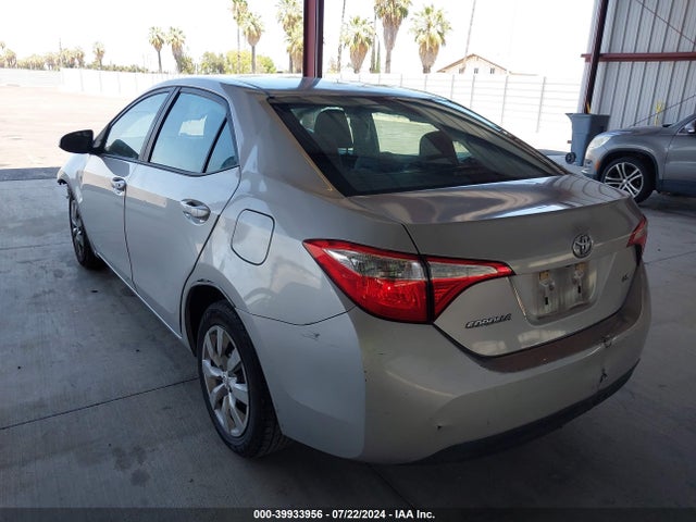 Toyota COROLLA LE 2015 5YFBURHE1FP223471 Image 3
