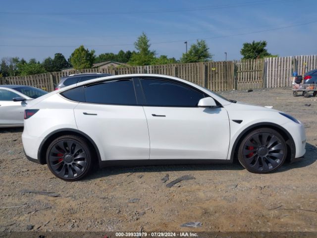 7SAYGDEF1RF040382 Tesla Model Y Performance Dual Motor All-wheel Drive