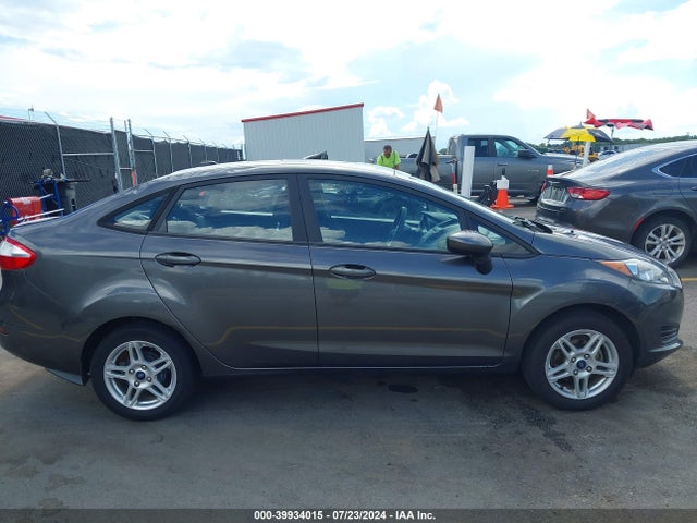 Ford FIESTA SE 2018 3FADP4BJ0JM145005 Image 13