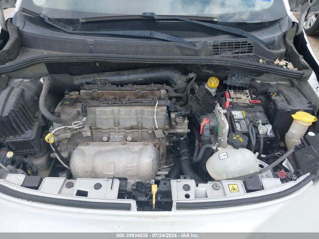 2016 FIAT 500X ZFBCFXAT8GP381968 Photo 9