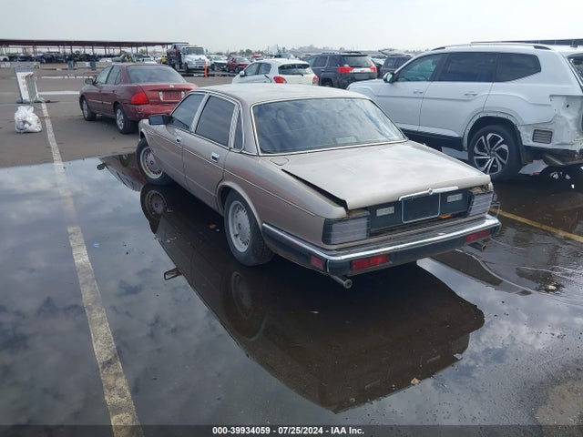 1988 JAGUAR VANDENPLAS SAJKV1649JC521407 Photo 2