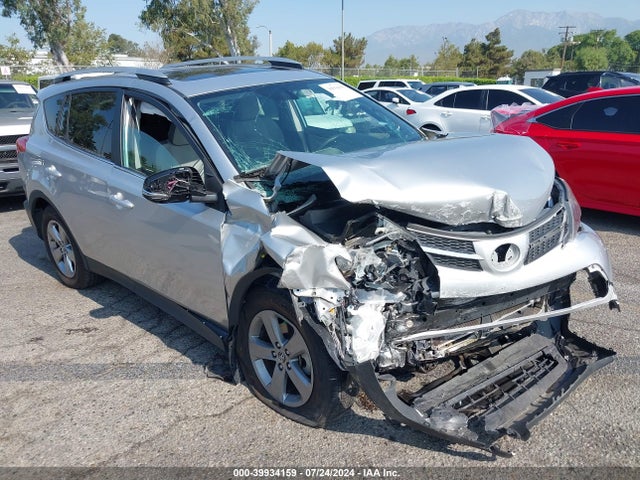 Toyota Rav4 Xle 2015 2T3WFREVXFW140370 main image