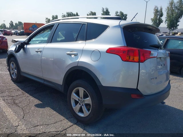 Toyota Rav4 Xle 2015 2T3WFREVXFW140370 Image 3