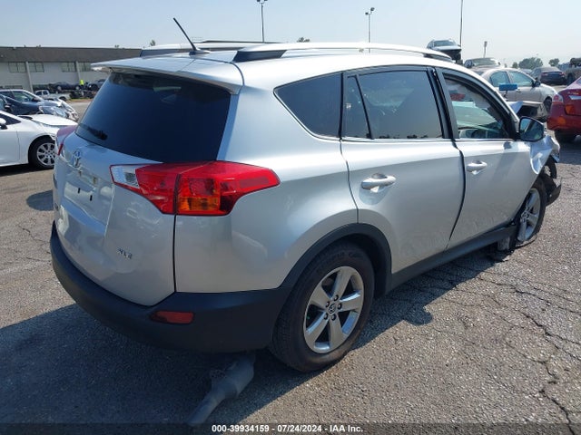 Toyota Rav4 Xle 2015 2T3WFREVXFW140370 Image 4