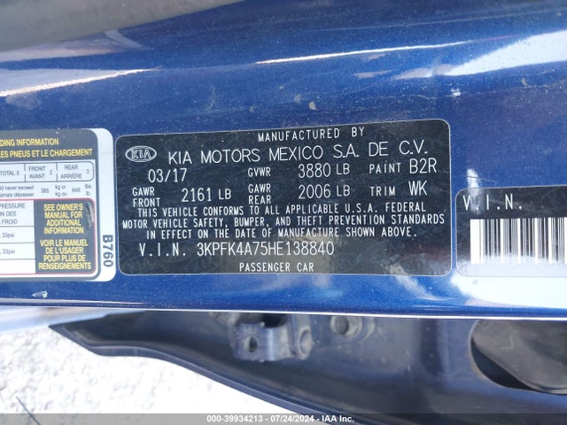 KIA FORTE LX 2017 3KPFK4A75HE138840 Image 9