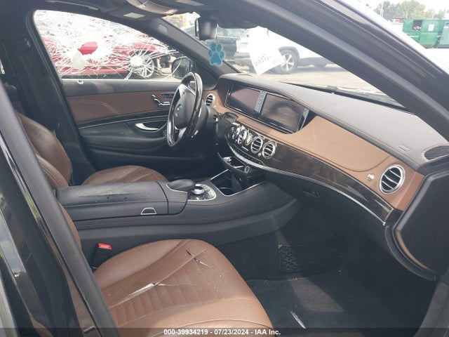 WDDUG8CB8EA008072 Mercedes-Benz S 550