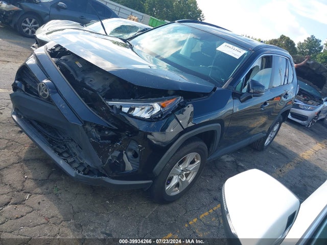 Toyota Rav4 Xle 2021 2T3W1RFV9MW113669 Image 2