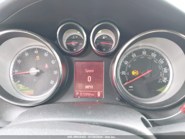 W04WT3N58GG035498 Buick Cascada Premium