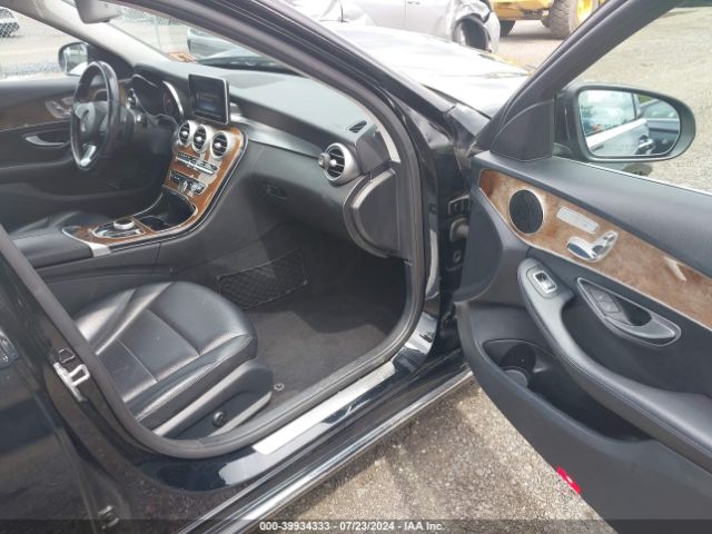 55SWF4KB9HU216732 Mercedes-Benz C 300 4matic/luxury 4matic/sport 4matic