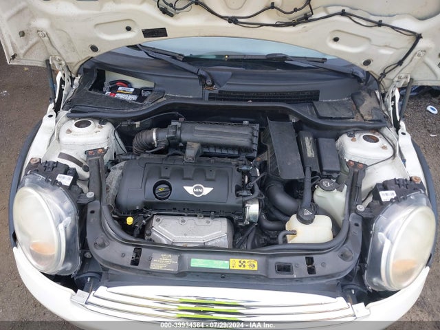 2010 MINI COOPER WMWMR3C5XATU97197 Photo 9