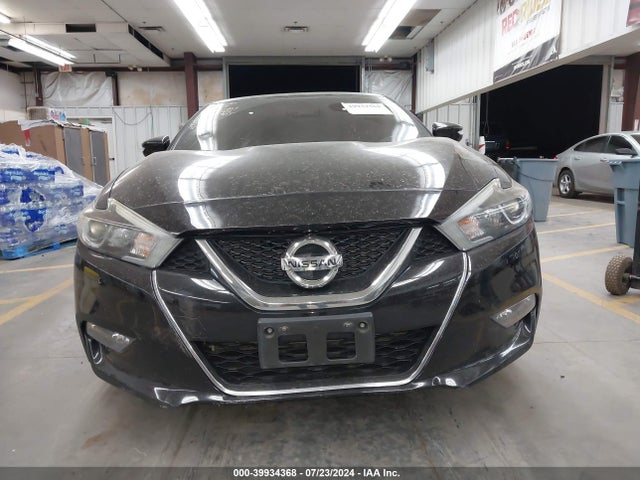 1N4AA6APXJC392457 Nissan Maxima 3.5 Sv