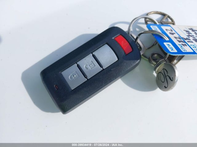 ML32A4HJ3JH012482 Mitsubishi MIRAGE SE
